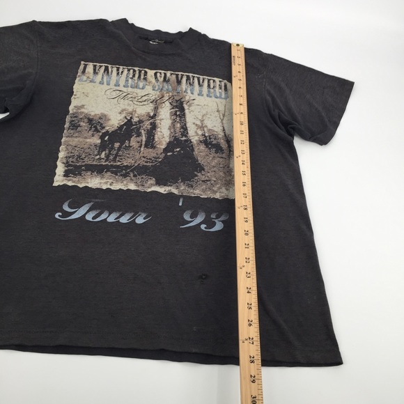Vintage 1993 Lynyrd Skynyrd Tour Shirt Single Stitch Fits L/XL - Picture 11 of 11